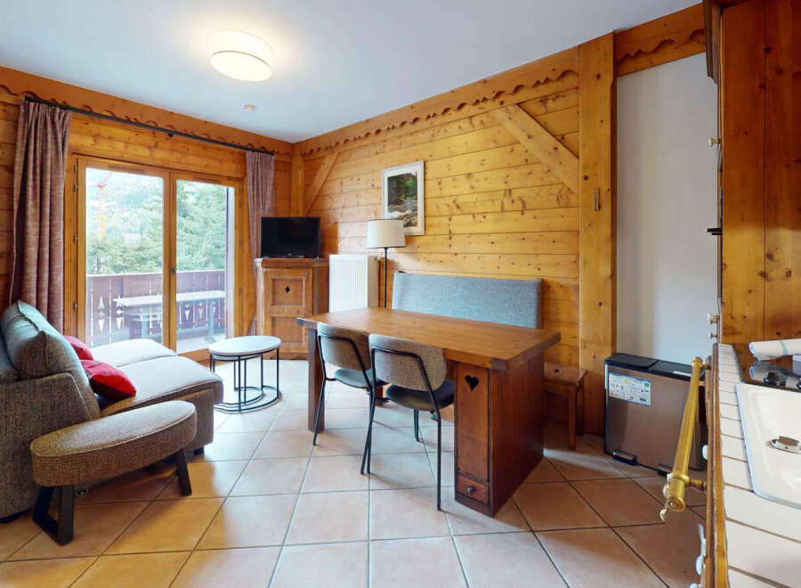 Apartment in Meribel - view 1