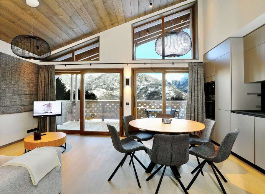 Apartment in Courchevel - view 1
