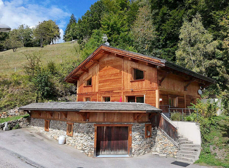 Chalet in Flumet - view 1
