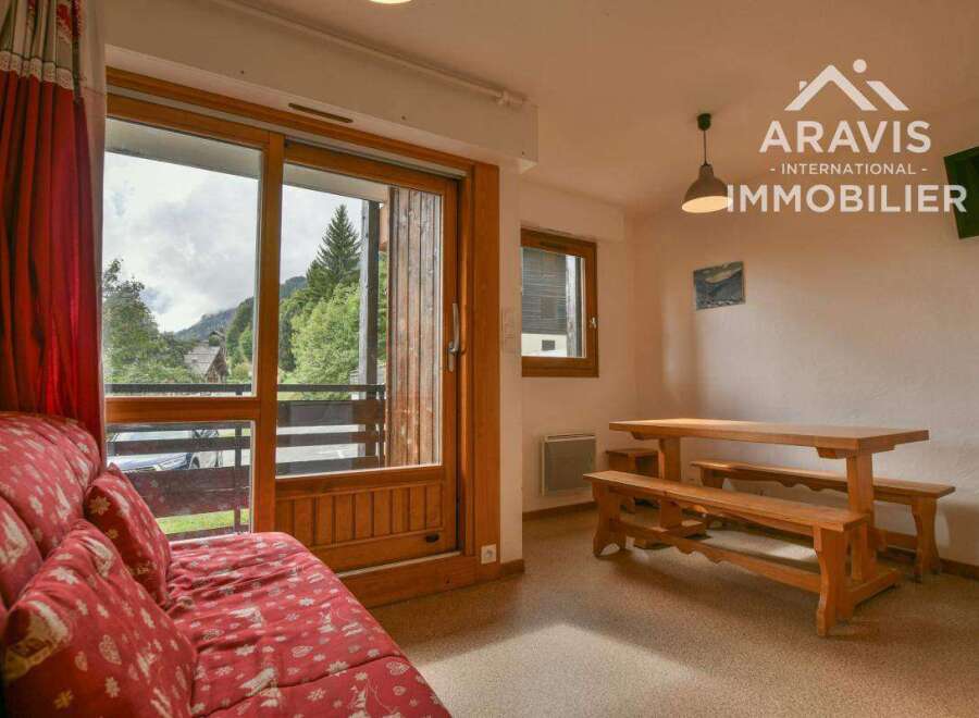 Apartment in Le Chinaillon - view 1