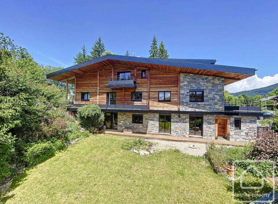 House in Arrondissement de Bonneville - view 1