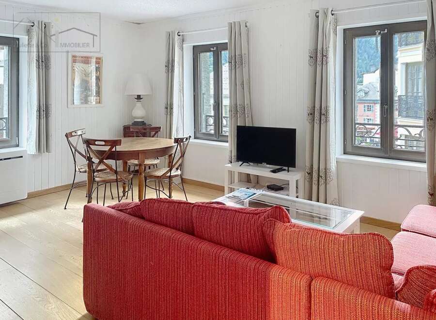 Apartment in Chamonix-Mont-Blanc - view 1