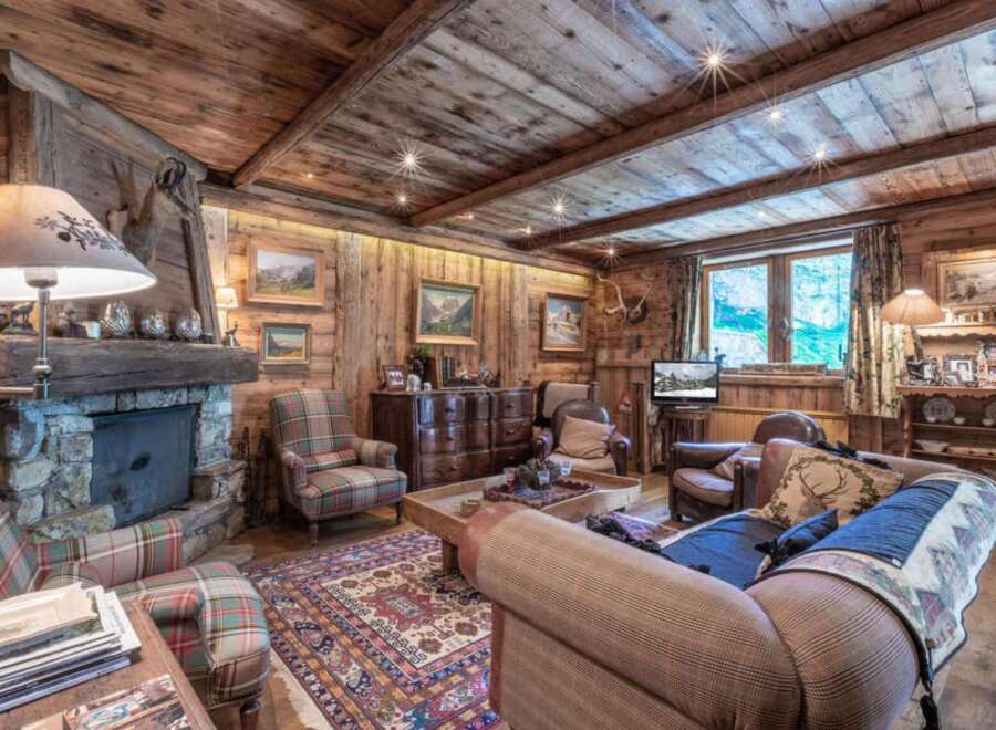 Apartment in Val-d'Isere - view 1