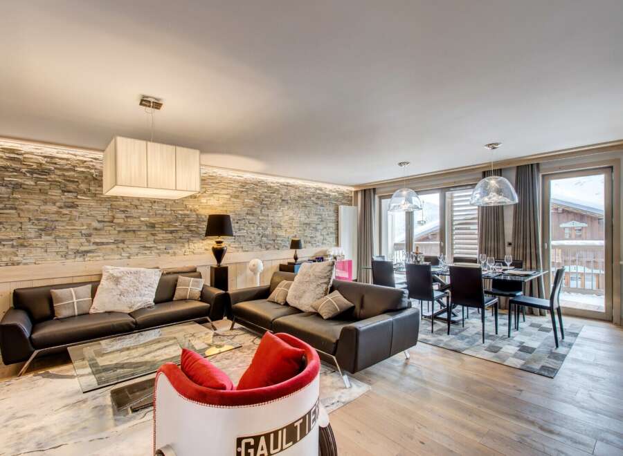 Apartment in Courchevel - view 1