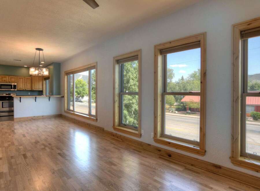 House in La Plata County - view 1