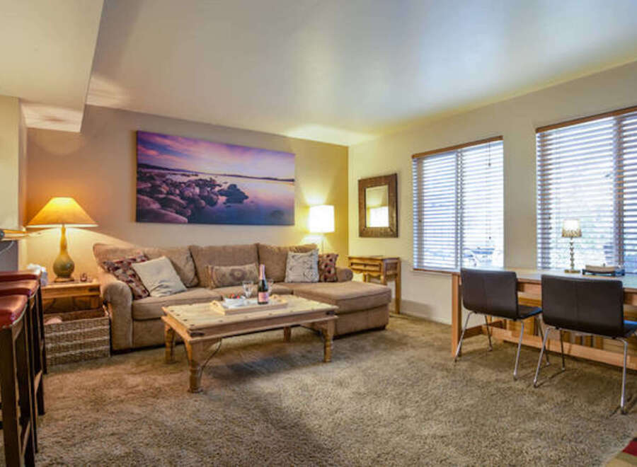 House in Lake Forest - view 1