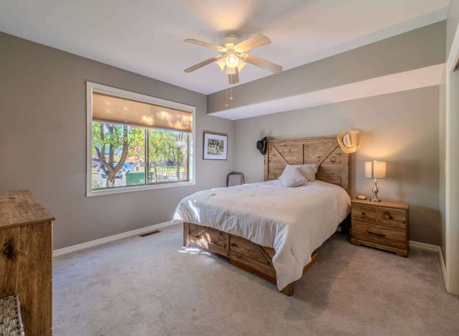 House in La Plata County - view 1