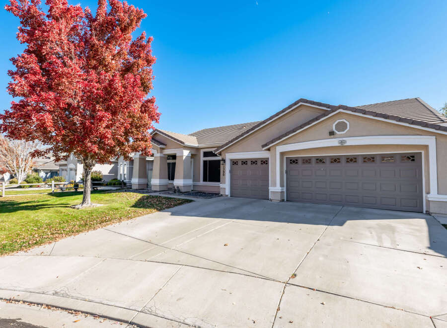 House in Steamboat - view 1