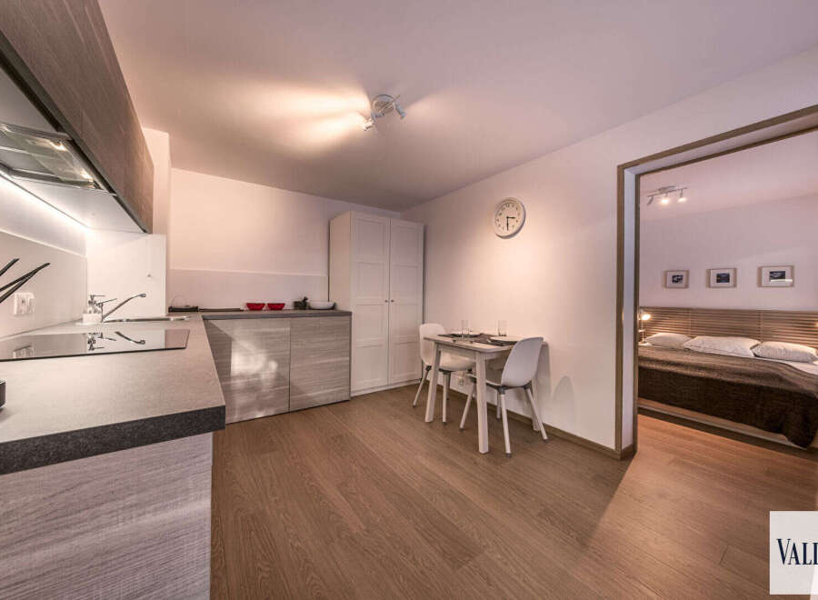 Apartment in Les Allues - view 1