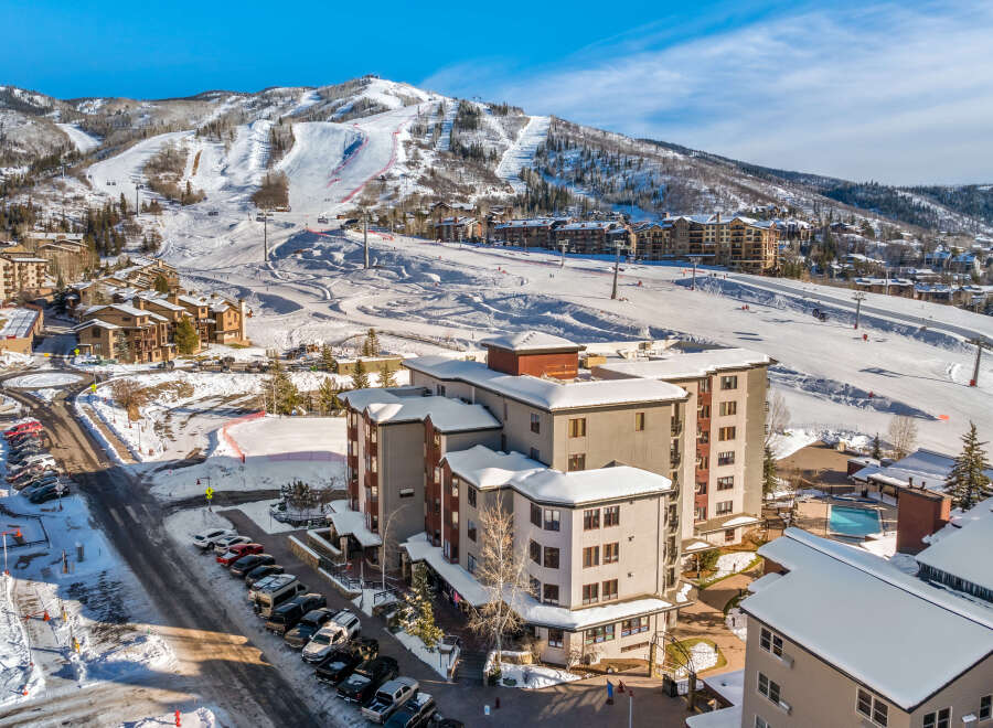 House in Steamboat II - view 1