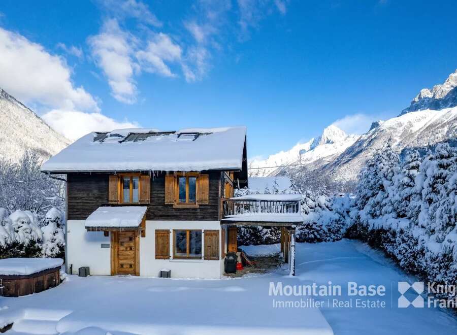 House in Les Houches - view 1