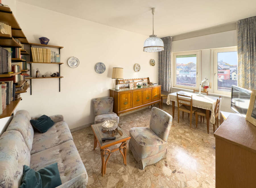 Villa in Bolzano - view 1