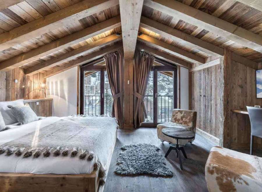 House in Les Eucherts - view 1