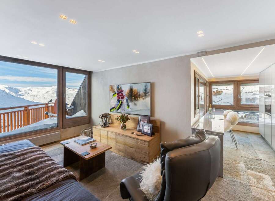 Apartment in Les Bruyeres - view 1