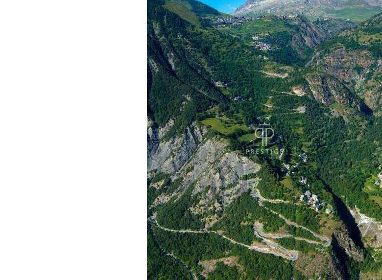 House in Huez - view 1