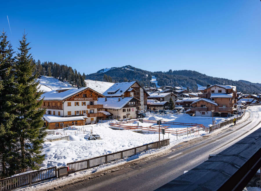 House in Les Gets - view 1