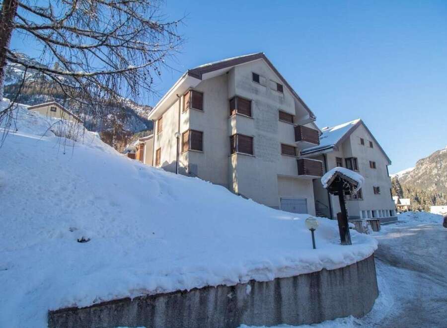 Apartment in Canazei - view 1