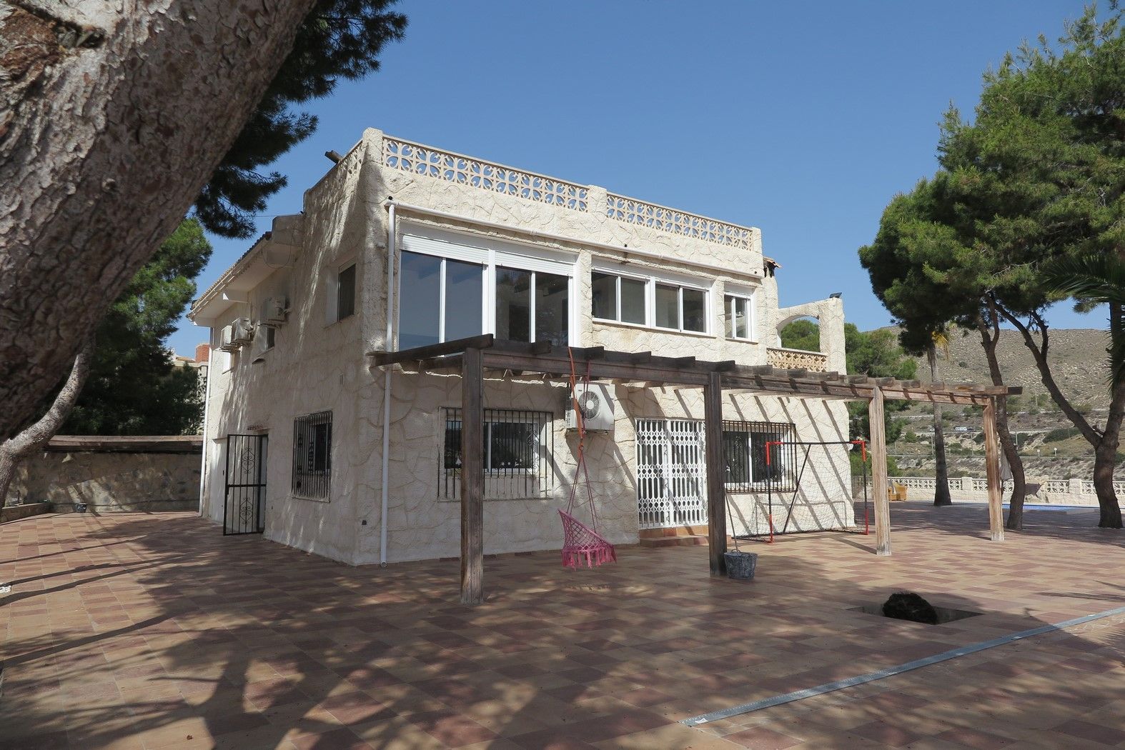 House in El Campello - view 1