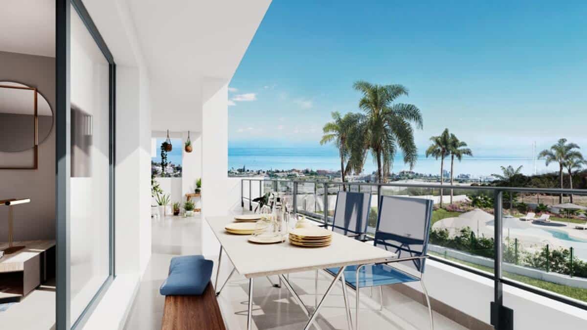 Apartment in Estepona - view 1