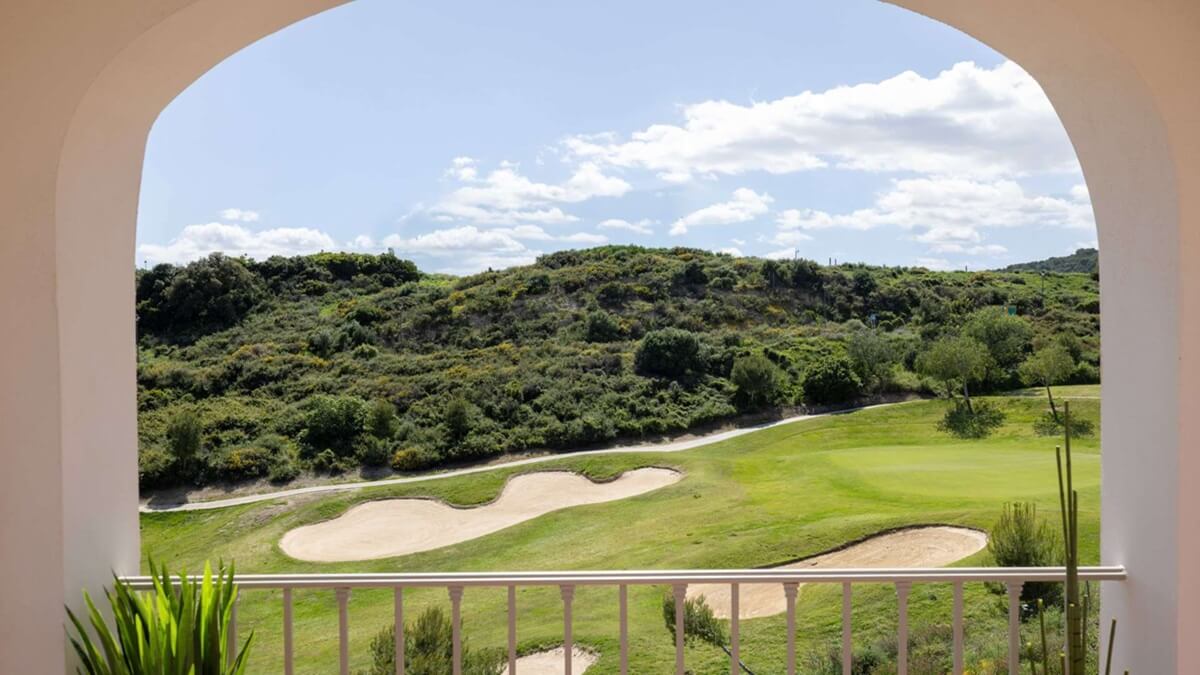 House in Estepona - view 1