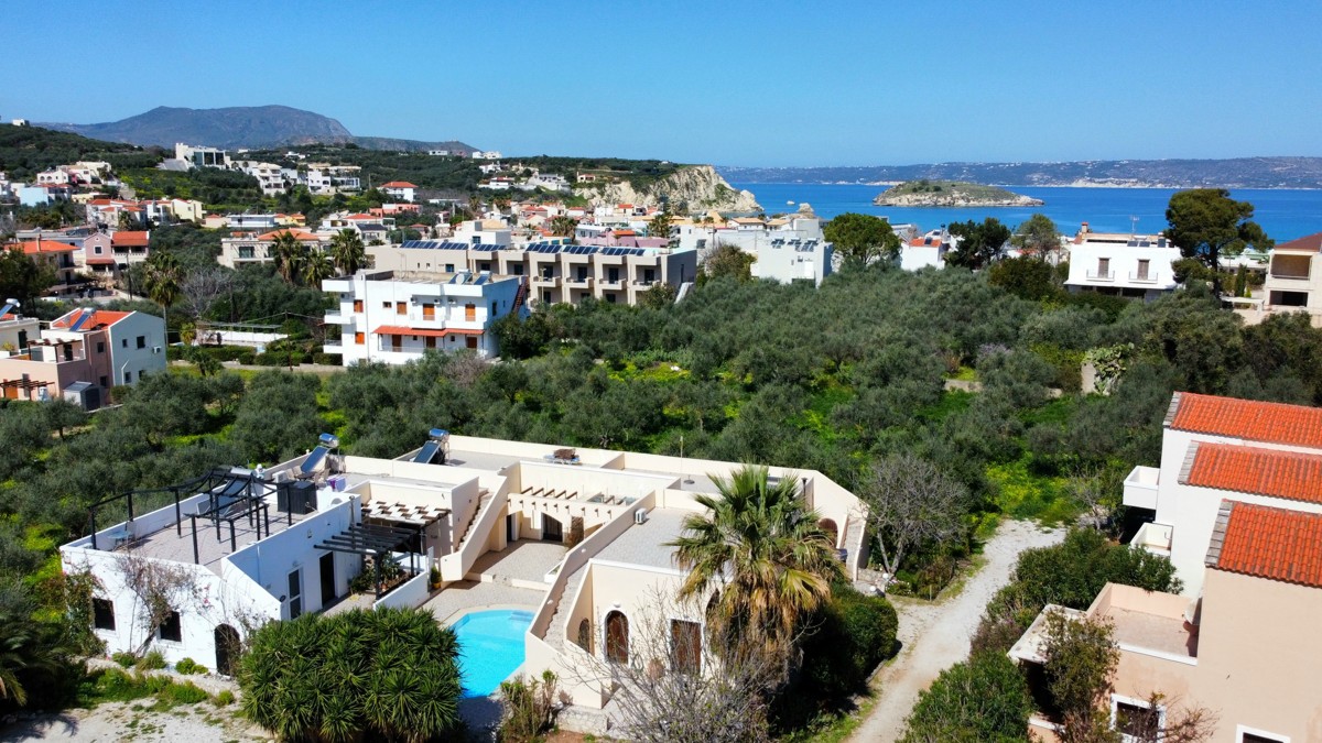 Villa in Almirida - view 1