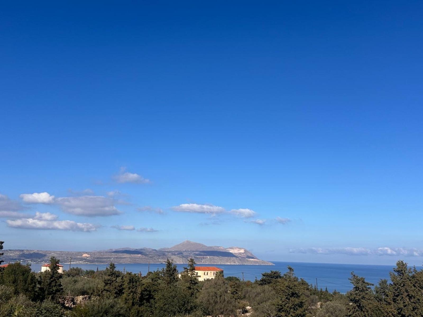 Villa in Kokkinon Khorion - view 1