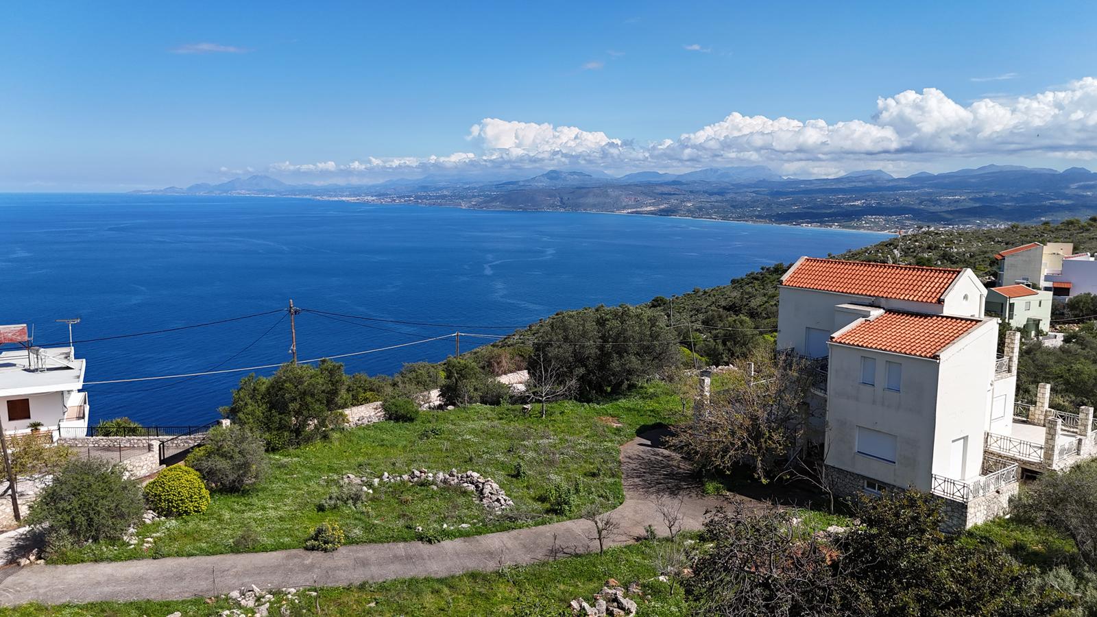 Land in Likotinarea - view 1