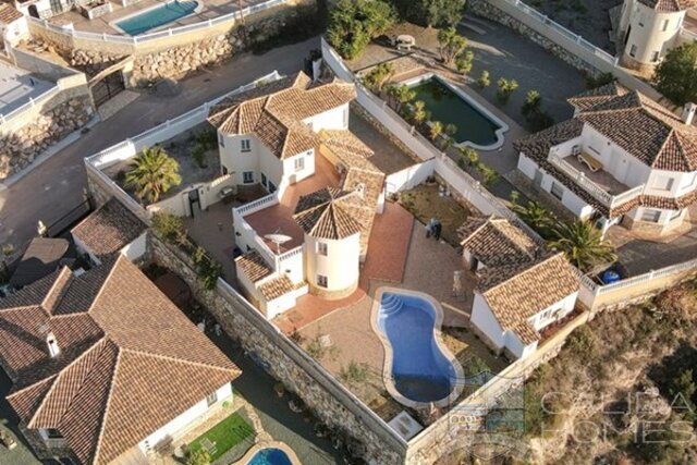 House in Arboleas - view 1
