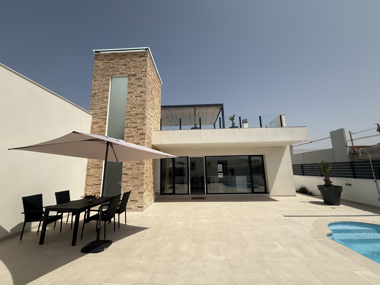 Villa in Murcia - view 1