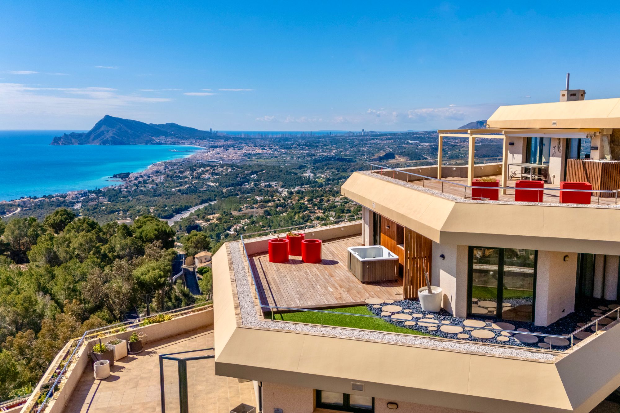 Apartment in Altea la Vella - view 1
