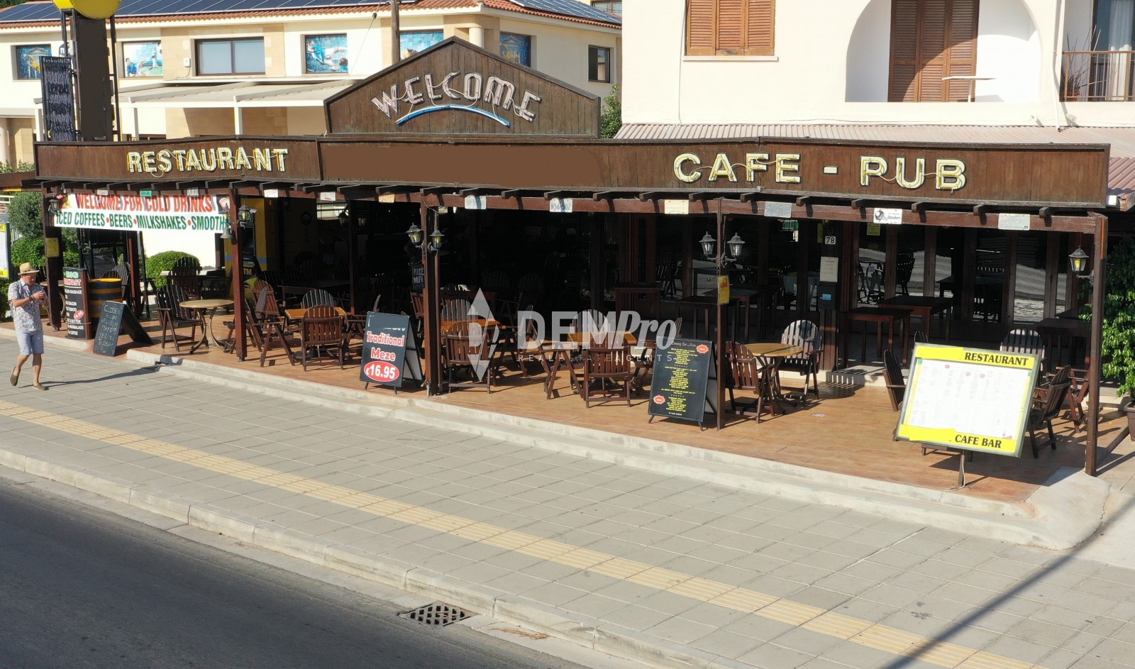 House in Chlorakas - view 1