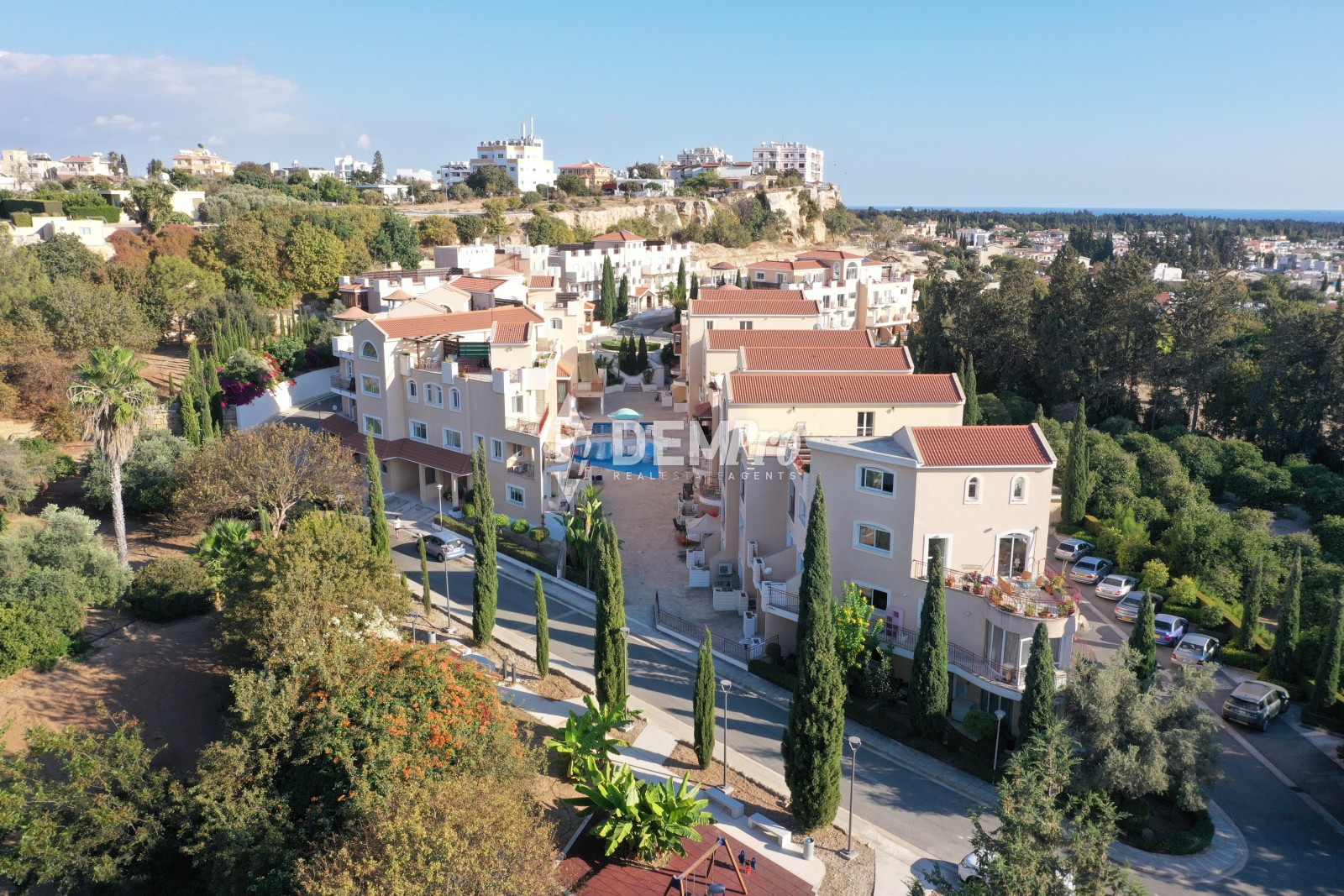 Villa in Kato Paphos - view 1