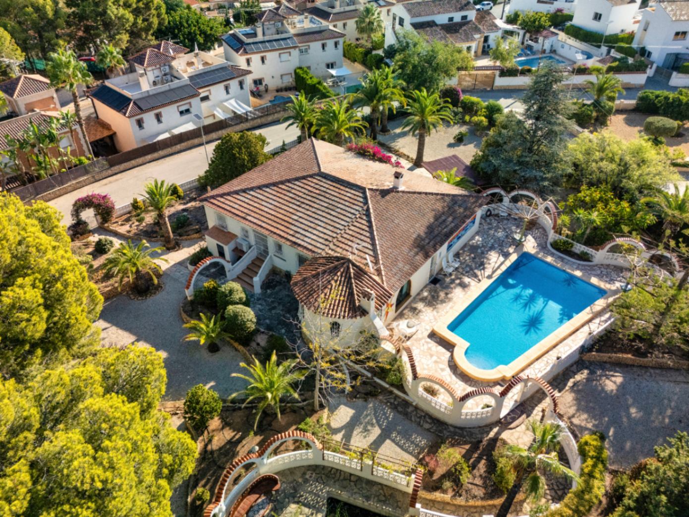Villa in l'Alfas del Pi - view 1