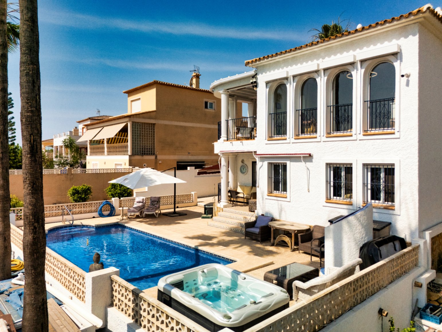 Villa in la Nucia - view 1