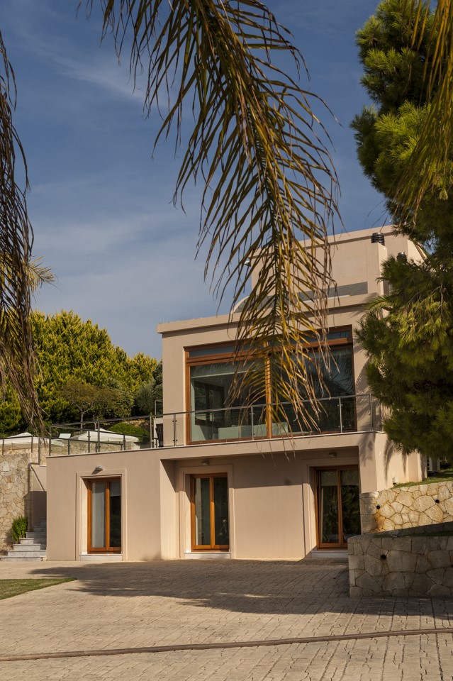 House in Kampani - view 1