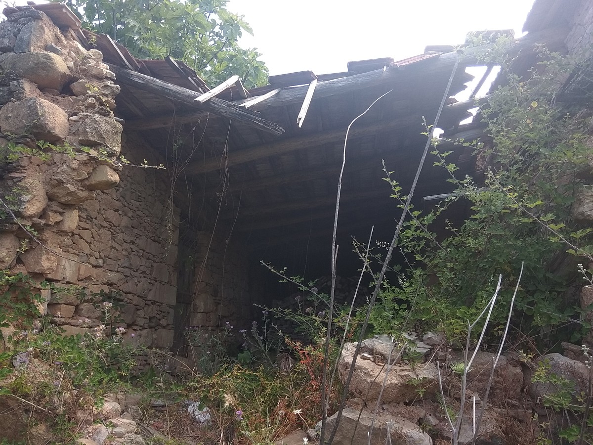 House in Vracha - view 1