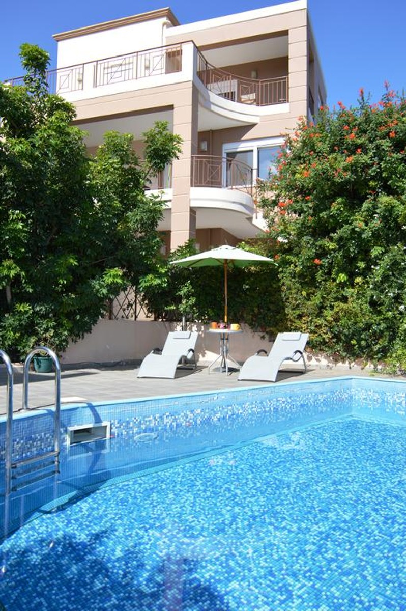 House in Platanias - view 1