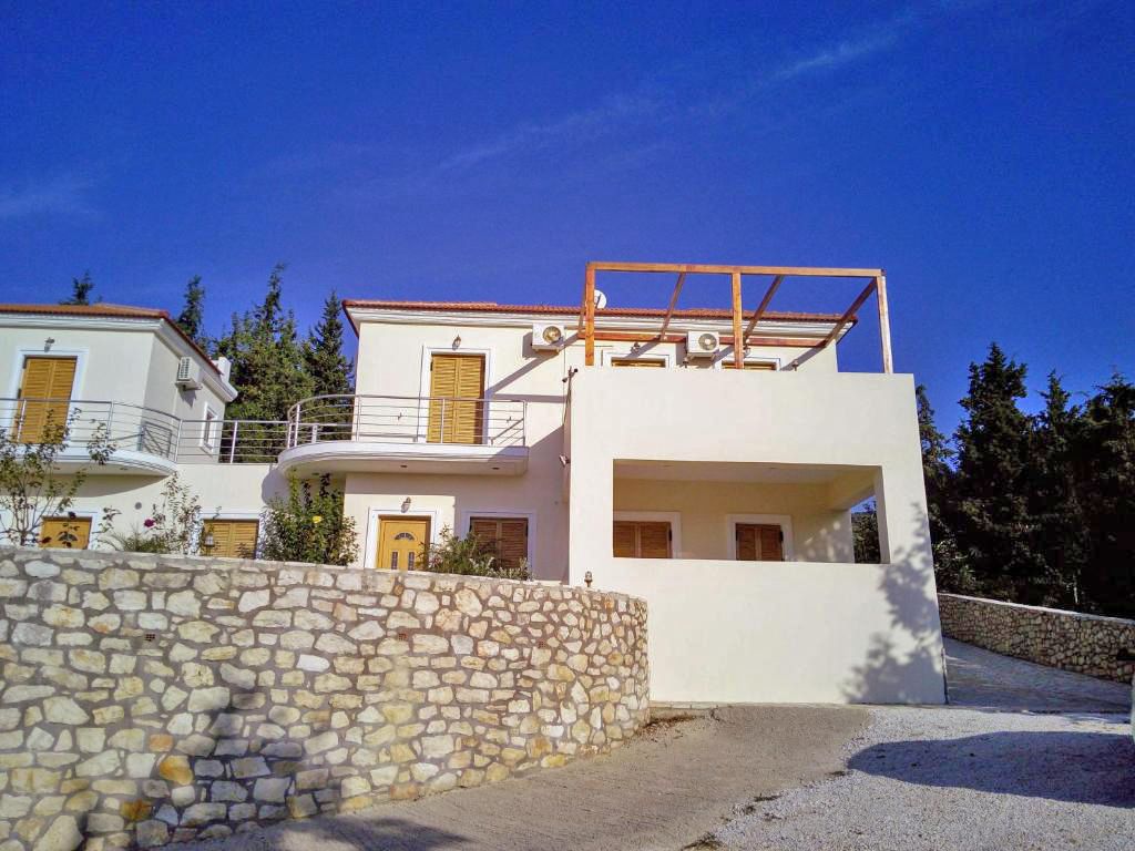 House in Chania - view 1