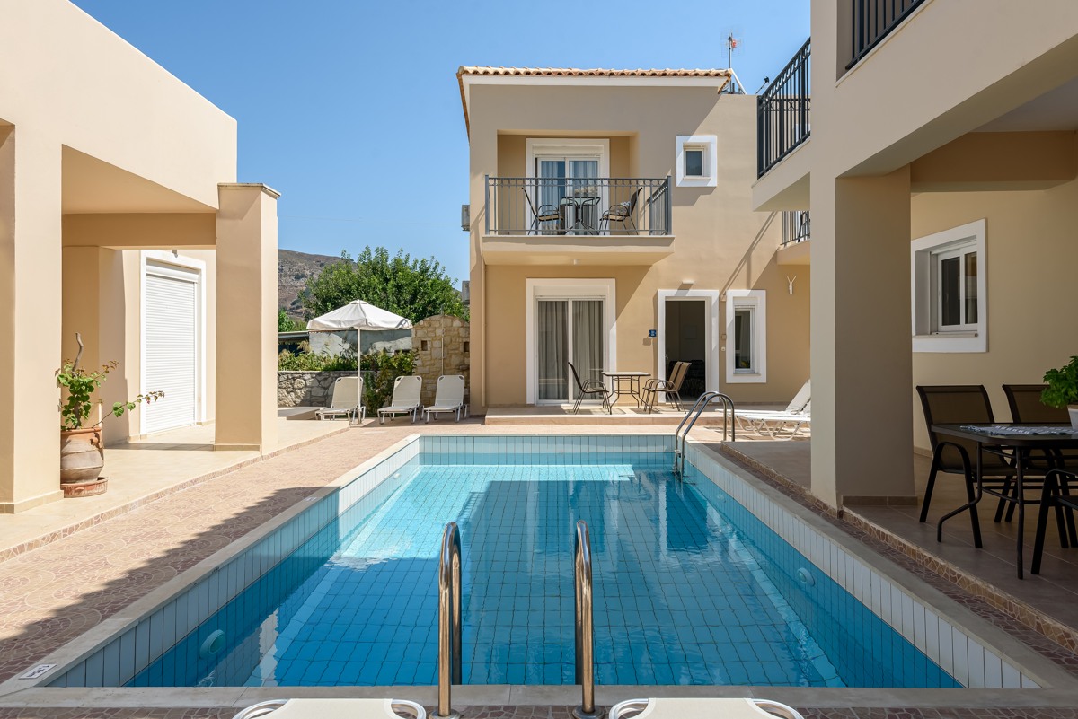 House in Nopigeia - view 1