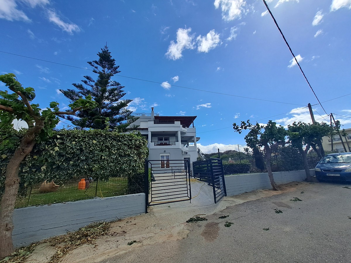 House in Skaleta - view 1