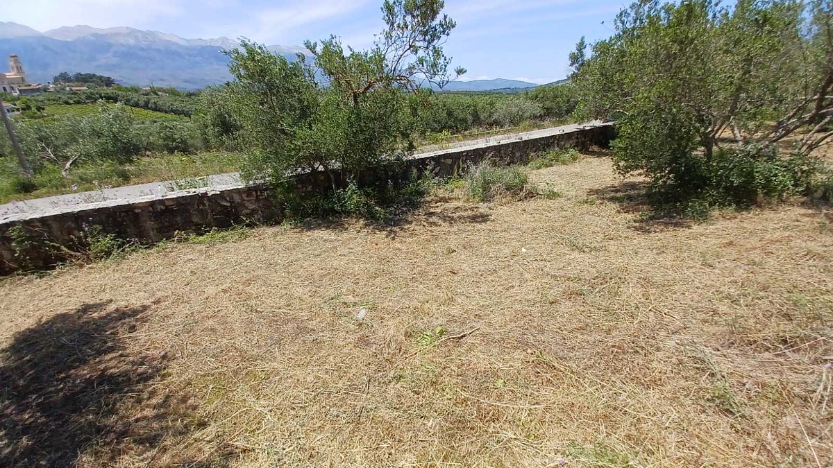 House in Kalamitsi Alexandrou - view 1