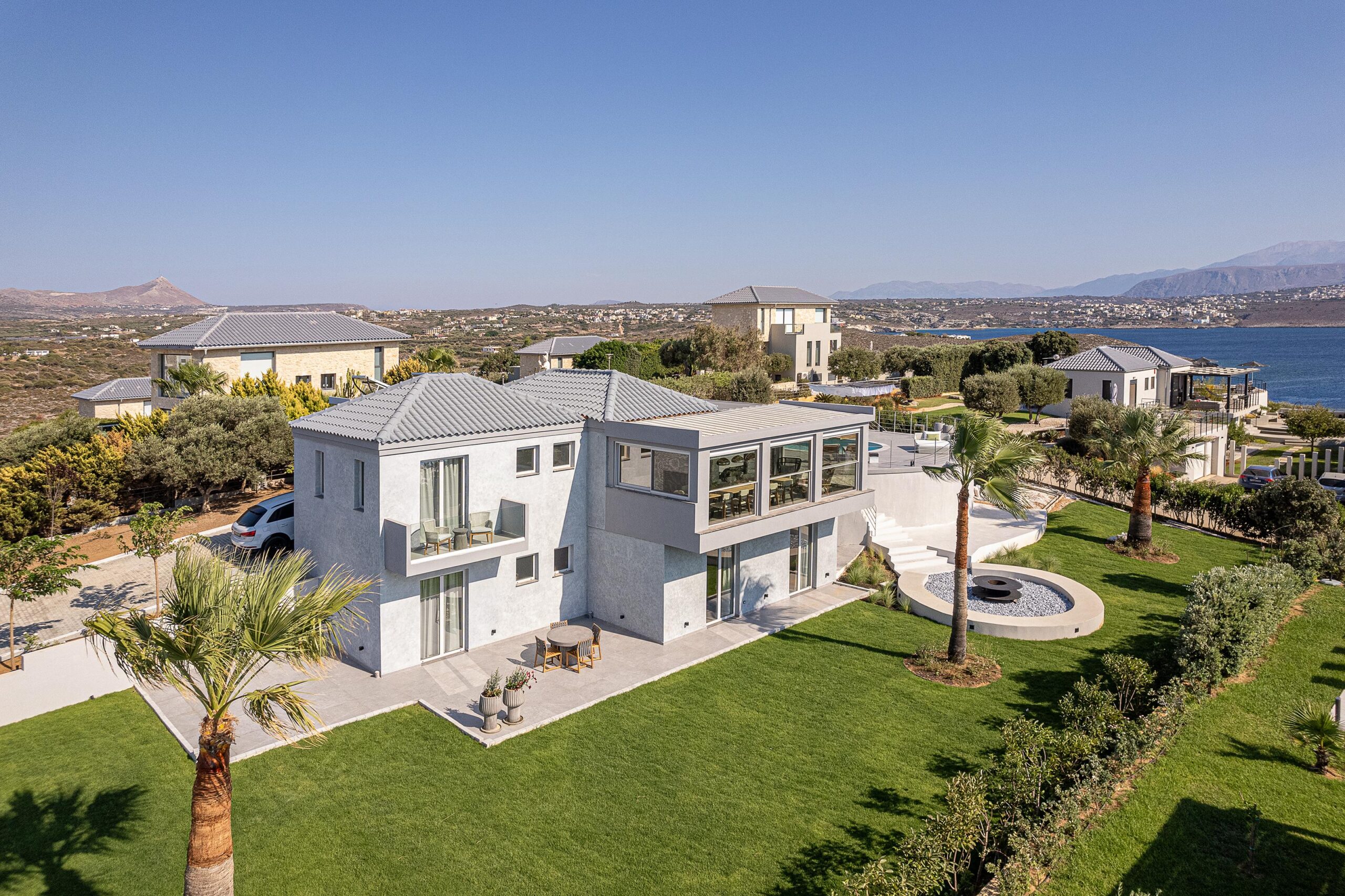 House in Chorafakia - view 1