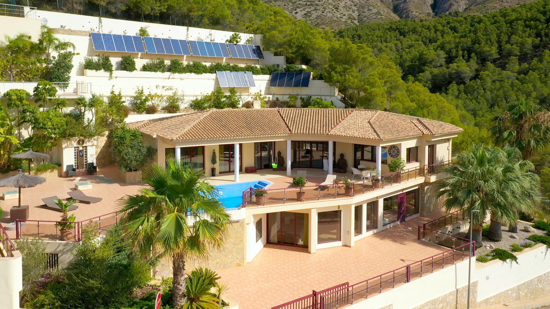Villa in Bernia - view 1
