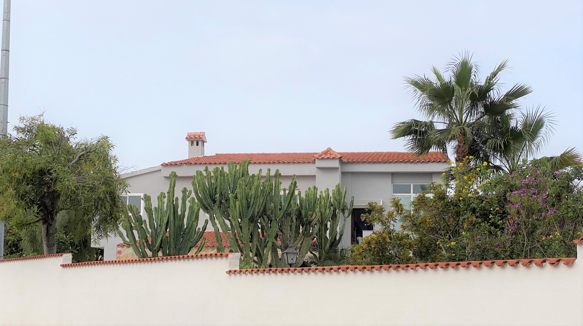 Villa in l'Alfas del Pi - view 1
