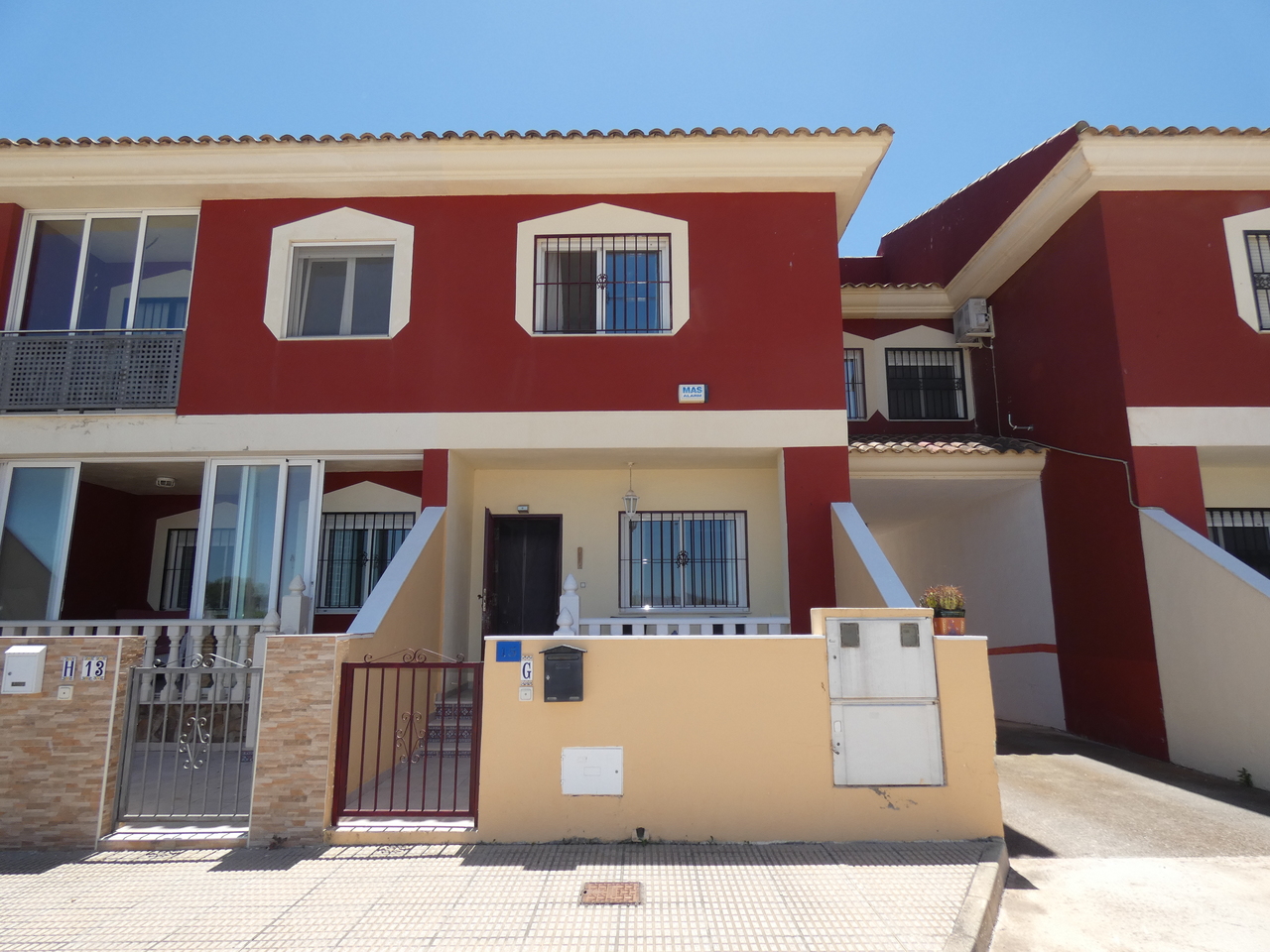 House in Alicante - view 1