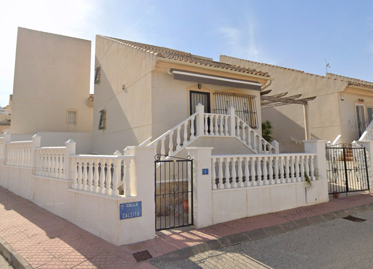 Villa in Ciudad Quesada - view 1