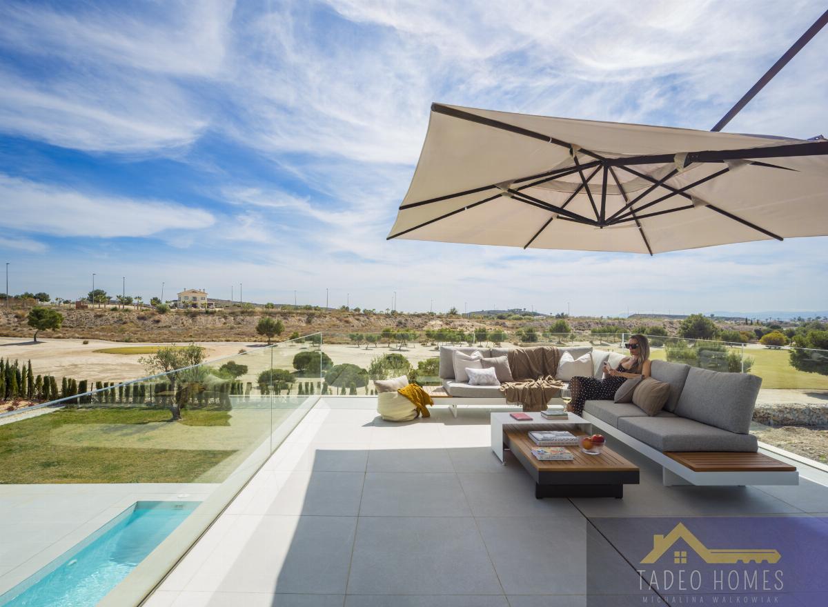 Villa in Lo Mendigo - view 1