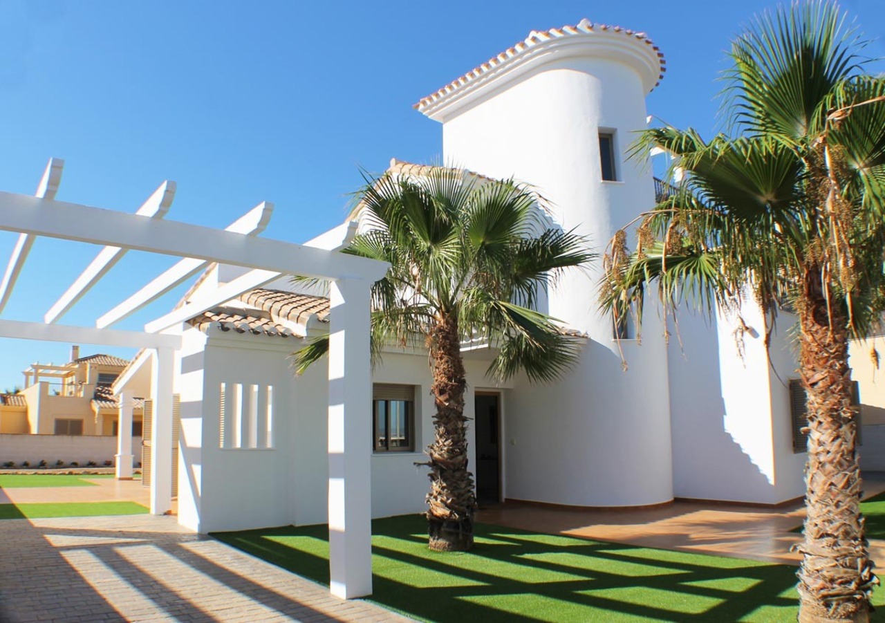Villa in La Manga del Mar Menor - view 1
