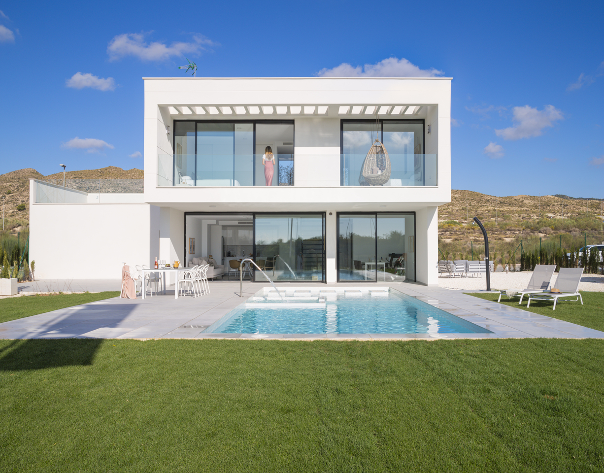 Villa in Murcia - view 1