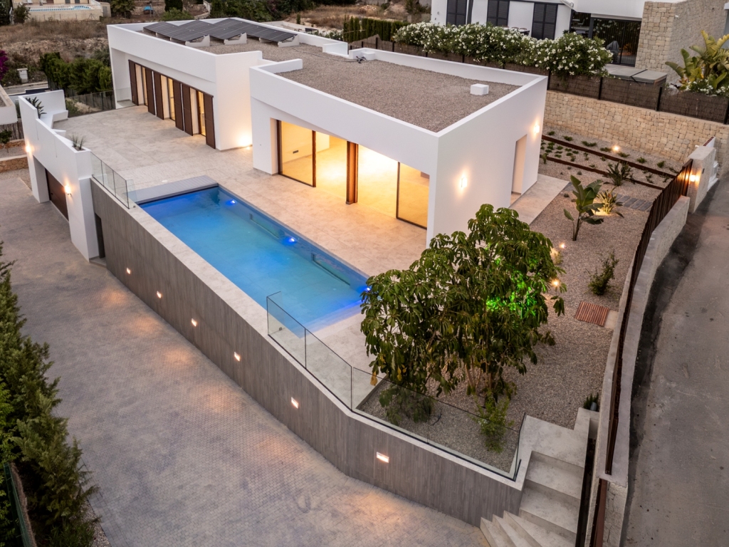 Villa in Calp - view 1